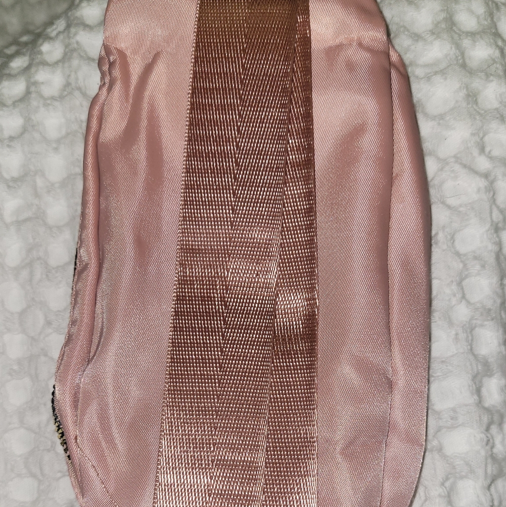 Fanny pack - Picture 5 of 7